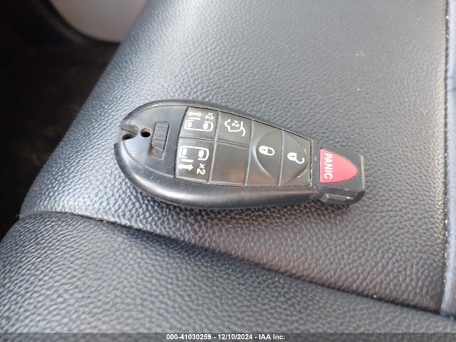 2C4RC1BG6ER307054 Chrysler Town & Country Touring