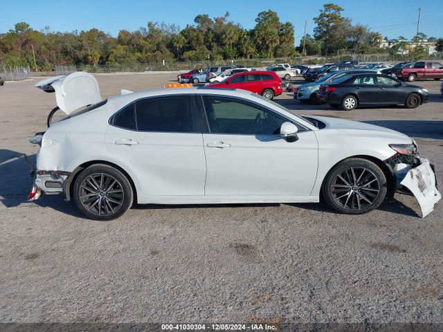 4T1S11AK5NU048424 Toyota CAMRY SE