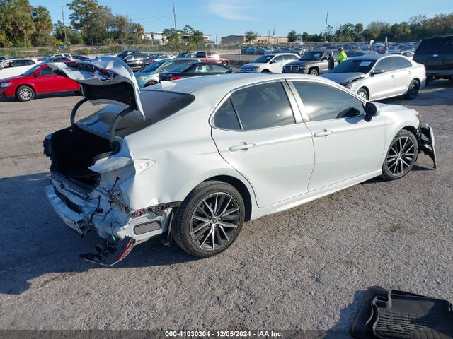4T1S11AK5NU048424 Toyota CAMRY SE