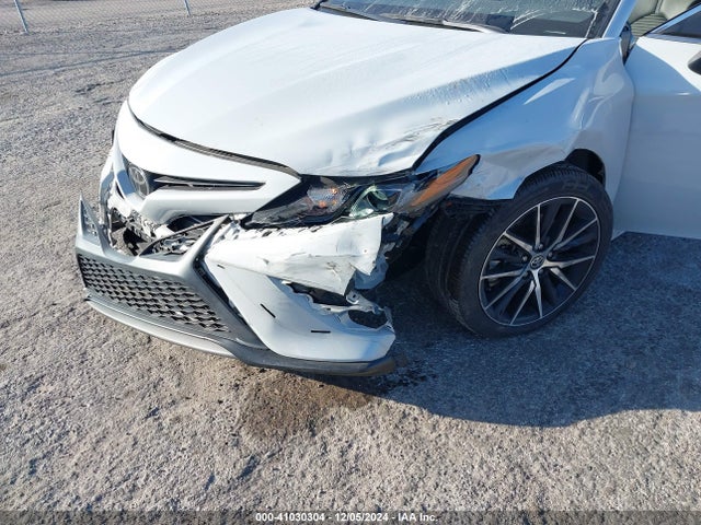 4T1S11AK5NU048424 Toyota CAMRY SE