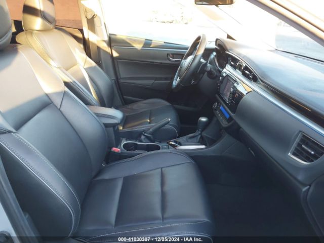 2T1BURHE5FC379044 Toyota Corolla S Premium