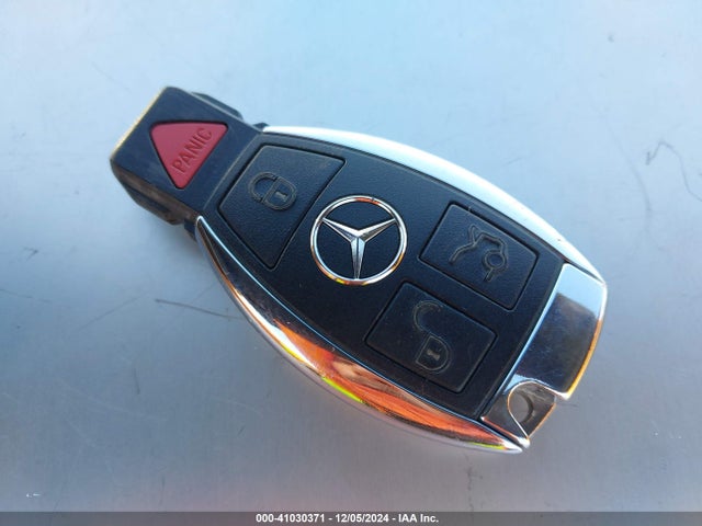 WDDGF8AB0EG163814 Mercedes-Benz C 300 Luxury 4matic/sport 4matic