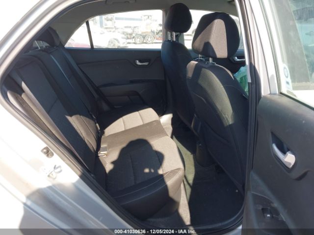 3KPA25AD3ME369297 KIA Rio 5-door S
