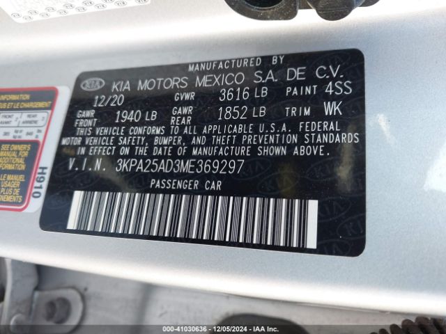 3KPA25AD3ME369297 KIA Rio 5-door S