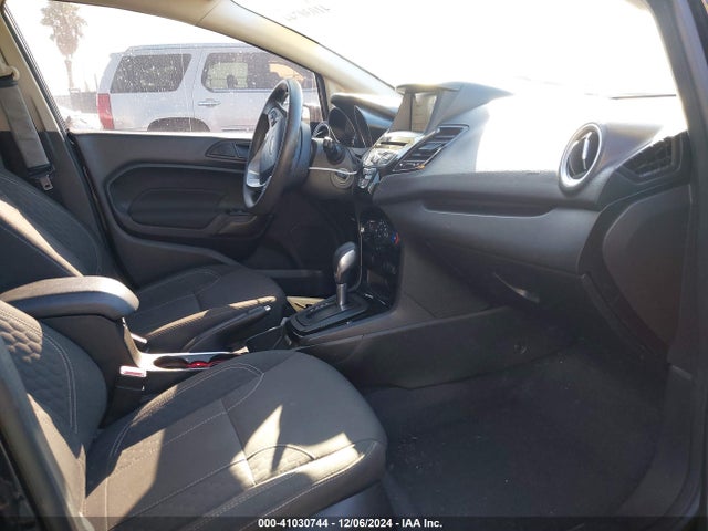 Ford FIESTA SE 2019 3FADP4EJXKM150838 Image 5