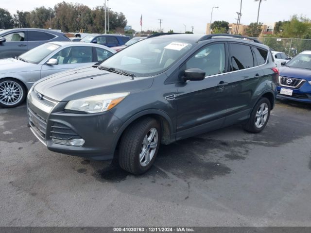 1FMCU9G95GUB83436 Ford ESCAPE SE
