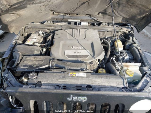 1C4BJWEG8EL116941 Jeep Wrangler Unlimited Sahara