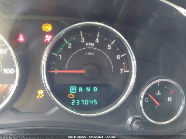 1C4BJWEG8EL116941 Jeep Wrangler Unlimited Sahara