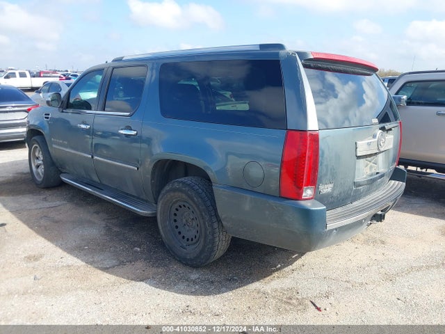 2009 CADILLAC ESCALADE ESV 1GYFC162X9R163077 Photo 2
