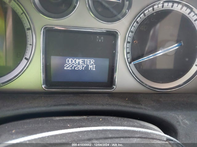 2009 CADILLAC ESCALADE ESV 1GYFC162X9R163077 Photo 6