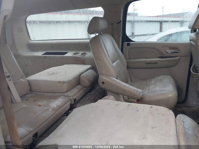 2009 CADILLAC ESCALADE ESV 1GYFC162X9R163077 Photo 7