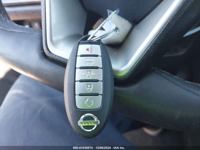 1N4AA6AP7GC391310 Nissan Maxima 3.5 Platinum