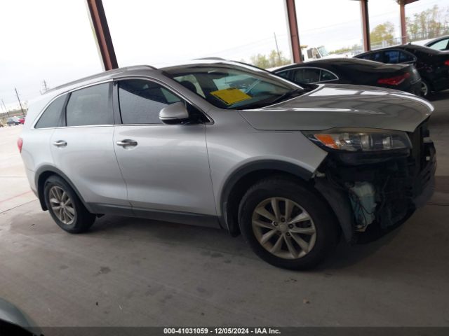5XYPG4A55JG360565 KIA Sorento 3.3l Lx
