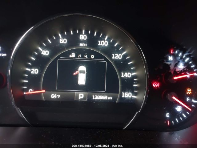 5XYPG4A55JG360565 KIA Sorento 3.3l Lx