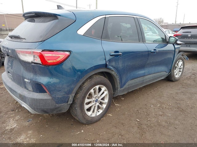 1FMCU9G6XLUC05026 Ford ESCAPE SE
