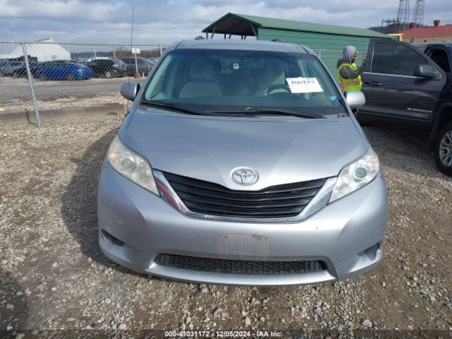 5TDKK3DC1ES520463 Toyota Sienna Le V6 8 Passenger