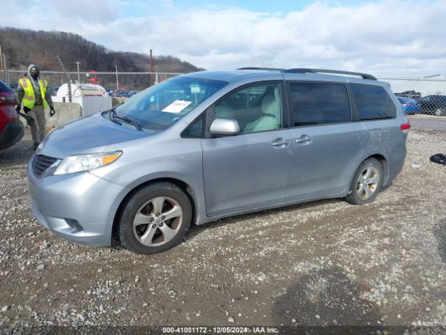 5TDKK3DC1ES520463 Toyota Sienna Le V6 8 Passenger