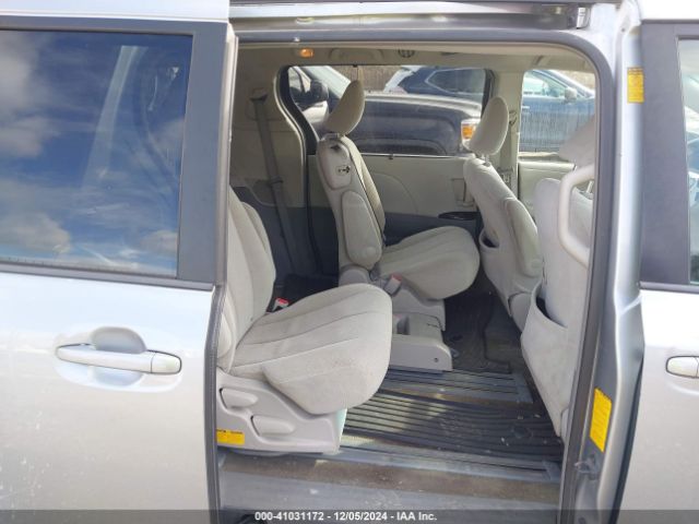 5TDKK3DC1ES520463 Toyota Sienna Le V6 8 Passenger