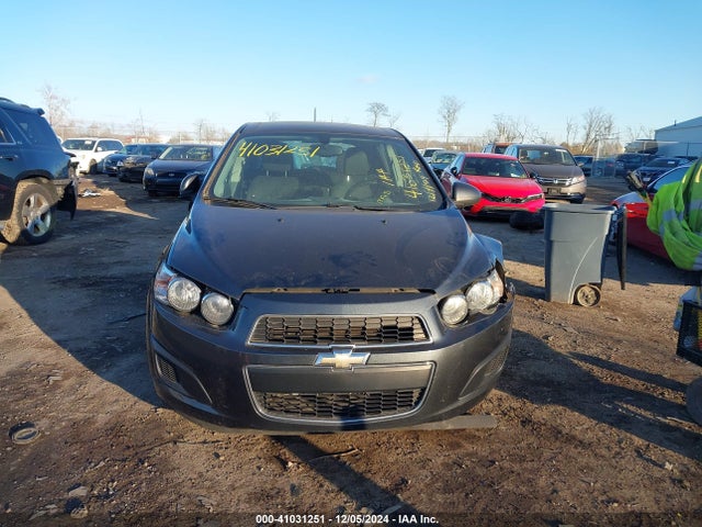 Chevrolet Sonic Lt Auto 2016 1G1JC6SH7G4134324 Image 12