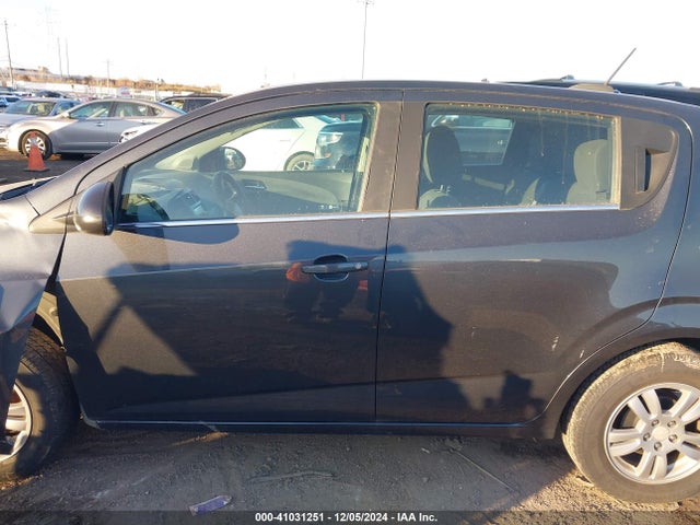 Chevrolet Sonic Lt Auto 2016 1G1JC6SH7G4134324 Image 14