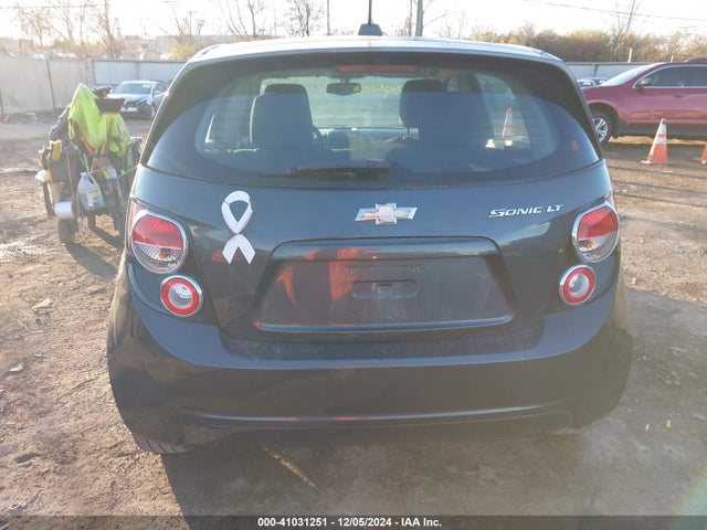 Chevrolet Sonic Lt Auto 2016 1G1JC6SH7G4134324 Image 16