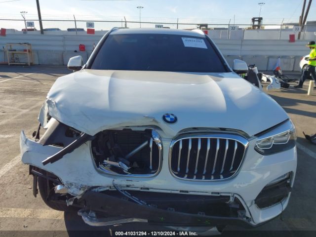 5UXTR7C5XKLR51907 BMW X3 Sdrive30i