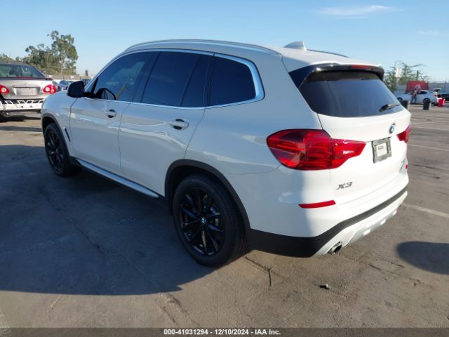 5UXTR7C5XKLR51907 BMW X3 Sdrive30i