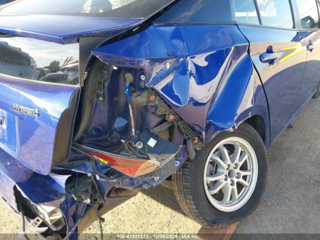 JTDKBRFU3J3581916 Toyota Prius Two