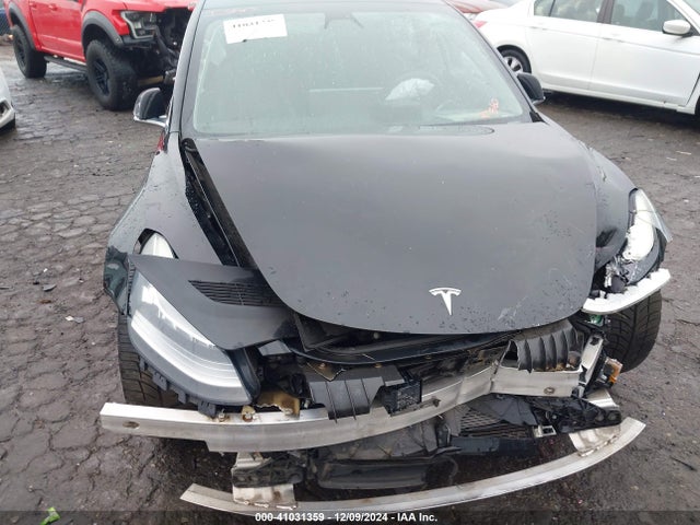 2019 TESLA MODEL 3 5YJ3E1EB3KF385024 Photo 5
