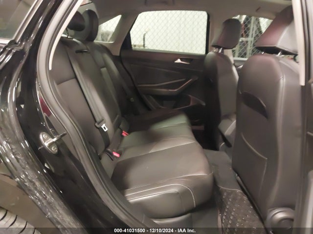 41031500 :رقم المزاد ، 3VWC57BU9KM246890 vin ، 2019 Volkswagen Jetta 1.4t R-line/1.4t S/1.4t Se مزاد بيع