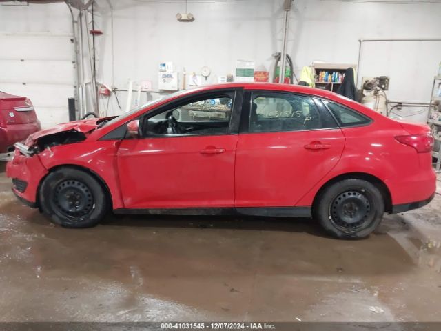 1FADP3F28HL340021 Ford FOCUS SE