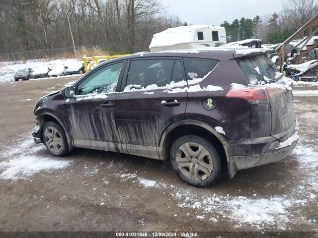 Toyota RAV4 LE 2018 2T3BFREV5JW788982 Image 14