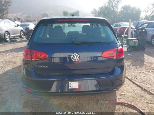 WVWKP7AU2GW913476 Volkswagen E-golf Se