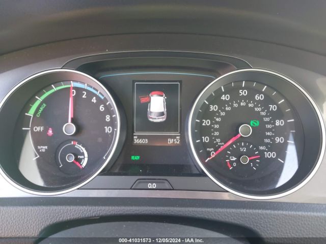 WVWKP7AU2GW913476 Volkswagen E-golf Se
