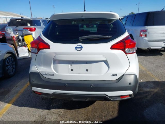 3N1CP5DV5LL536013 Nissan Kicks Sr Xtronic Cvt