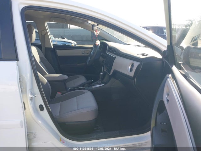 Toyota COROLLA LE 2018 2T1BURHE1JC991217 Image 5