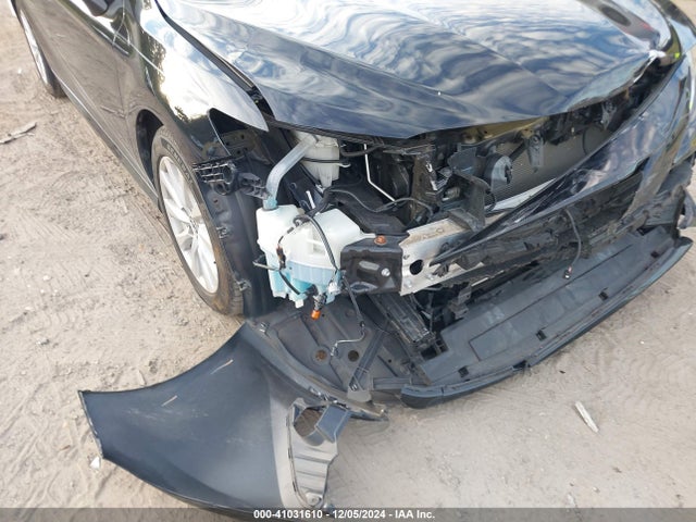 Toyota CAMRY LE 2018 4T1B11HK0JU074011 Image 6