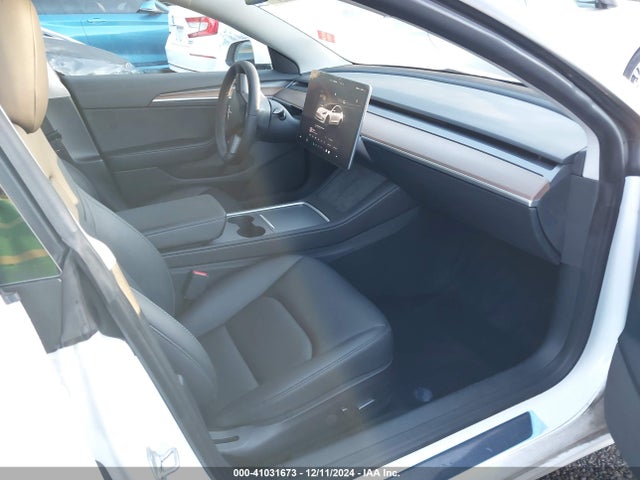 2023 TESLA MODEL 3 5YJ3E1EA2PF474243 Photo 4