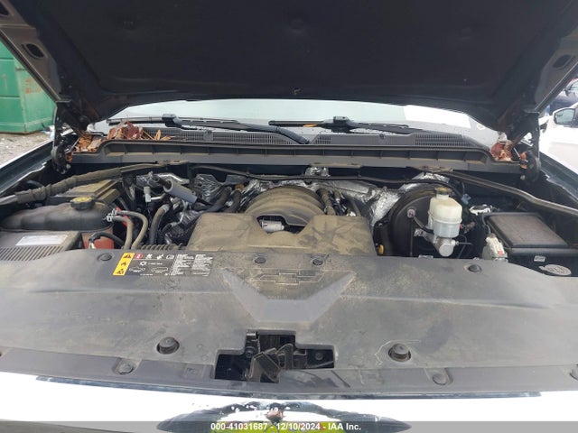 1GCVKREH4JZ253841 Chevrolet Silverado 1500 1lt