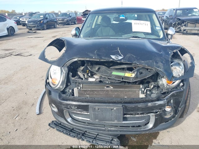 2011 MINI COOPER WMWSU3C55BT096938 Photo 5