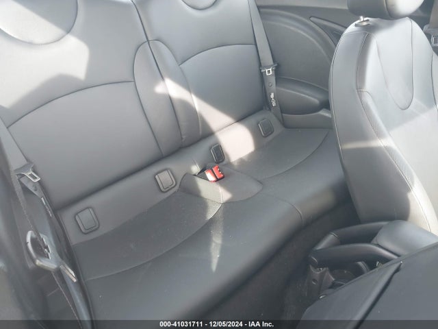 2011 MINI COOPER WMWSU3C55BT096938 Photo 7