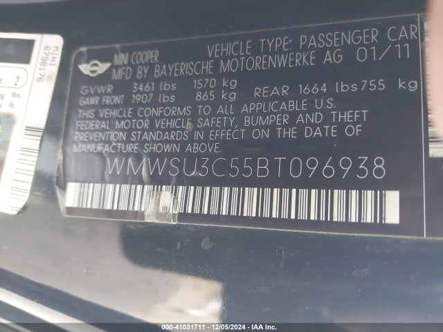 2011 MINI COOPER WMWSU3C55BT096938 Photo 8