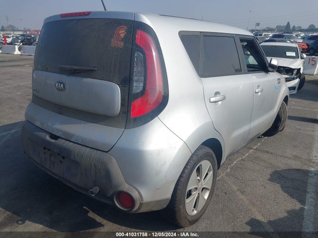 KIA Soul 2016 KNDJN2A22G7876314 Image 4