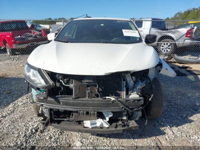 JN1BJ1CPXKW236551 Nissan Rogue Sport S