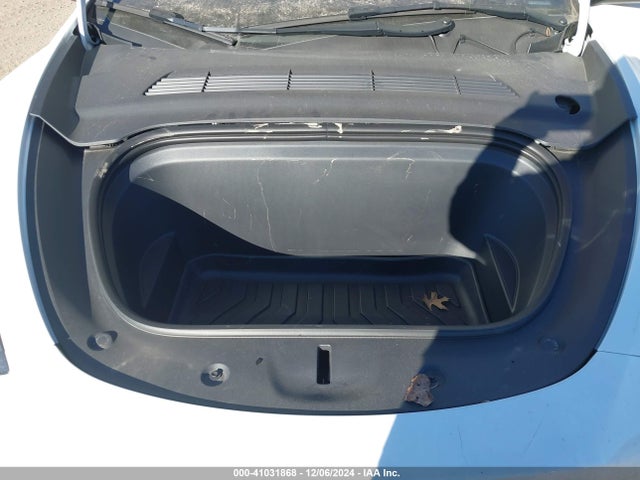 2023 TESLA MODEL Y 7SAYGDEE5PA174328 Photo 9