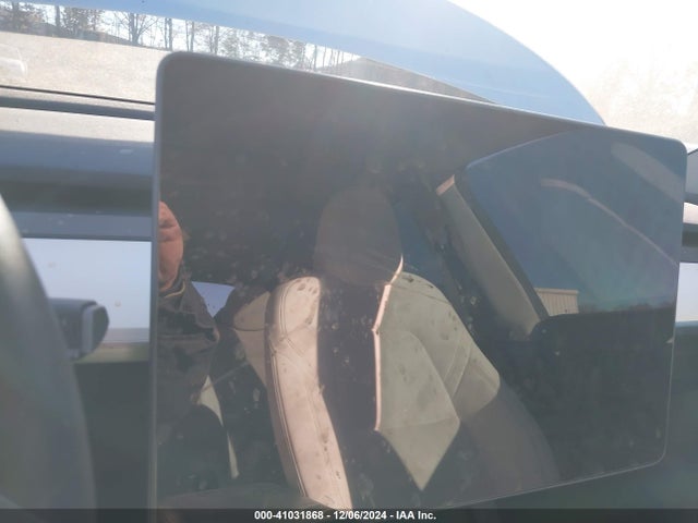 2023 TESLA MODEL Y 7SAYGDEE5PA174328 Photo 6