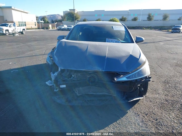 Hyundai ELANTRA SE 2019 5NPD74LF5KH401358 Image 12