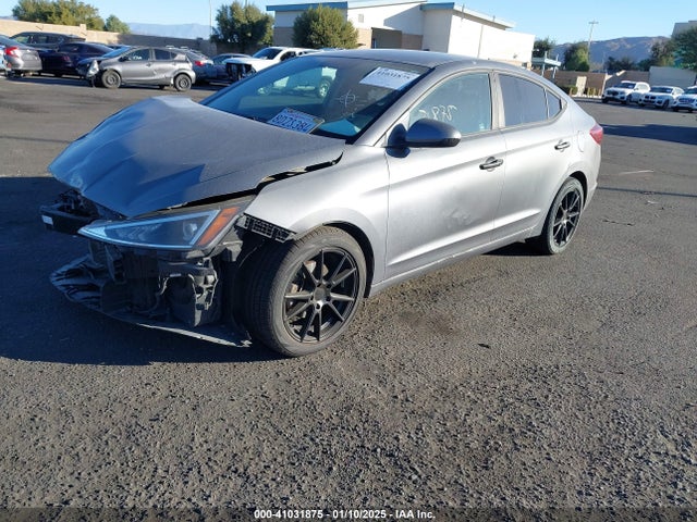 Hyundai ELANTRA SE 2019 5NPD74LF5KH401358 Image 2