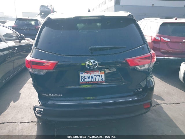 Toyota Highlander Xle 2018 5TDKZRFH5JS534786 Image 17