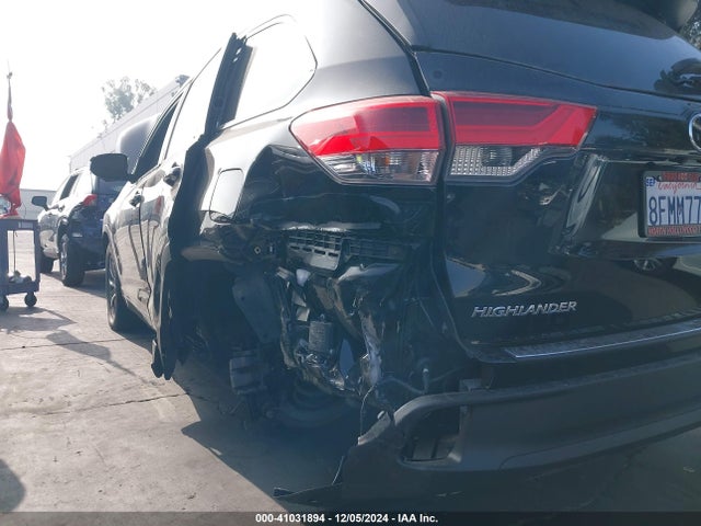Toyota Highlander Xle 2018 5TDKZRFH5JS534786 Image 19